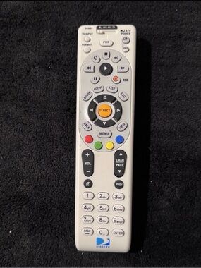 DirecTV RC-32 White Universal Remote Control - White - Tested